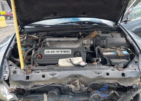 2007 Honda Accord 3.0 Ex z USA, uszkodzony, nr VIN 1HGCM66557A017695